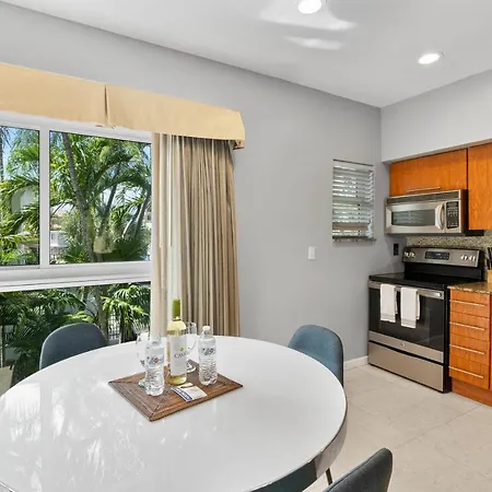 Isle Of Venice Residence And Marina Fort Lauderdale Exterior photo