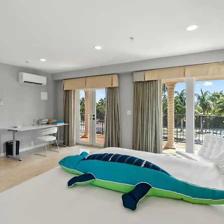 Isle Of Venice Residence And Marina Fort Lauderdale Exterior photo