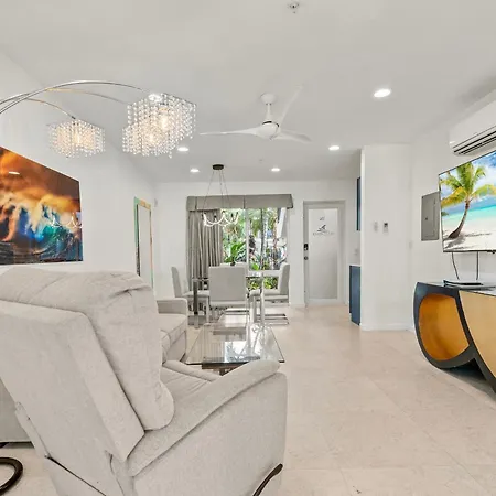 Isle Of Venice Residence And Marina Fort Lauderdale Exterior photo