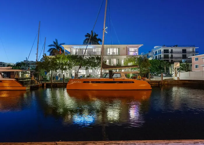 Isle Of Venice Residence And Marina
